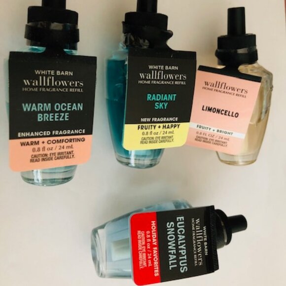 4 _ Bath & Body Works Wallflower Refills - Picture 1 of 1
